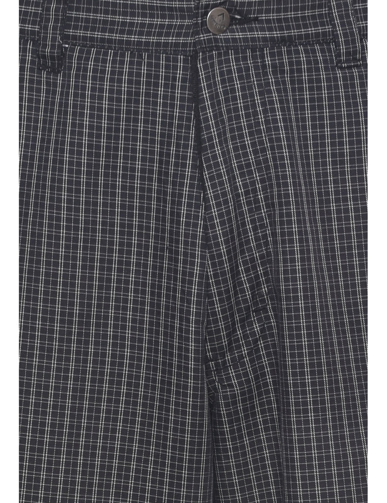 Checked Shorts - W32 L10