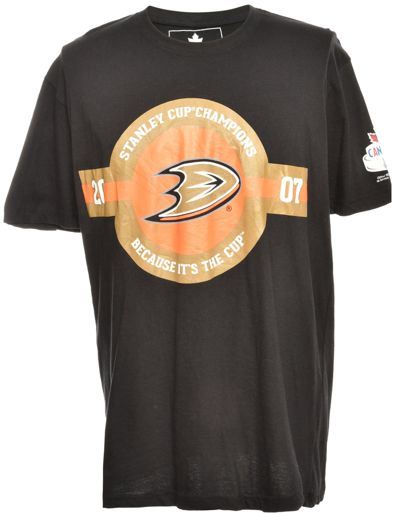 NHL Black Sports T-shirt - L