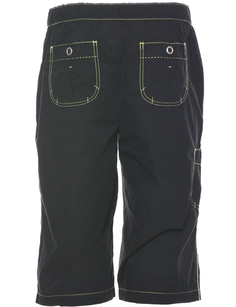 Knee Length Black Shorts - W32 L15