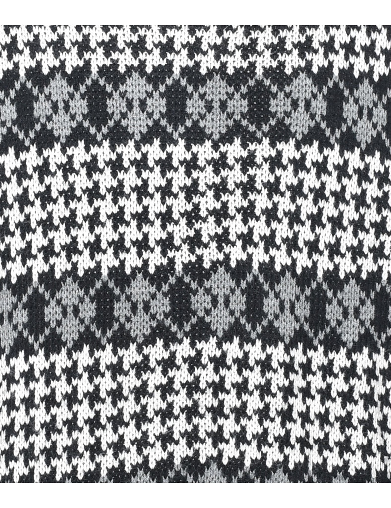 Geometric Pattern Jumper - L