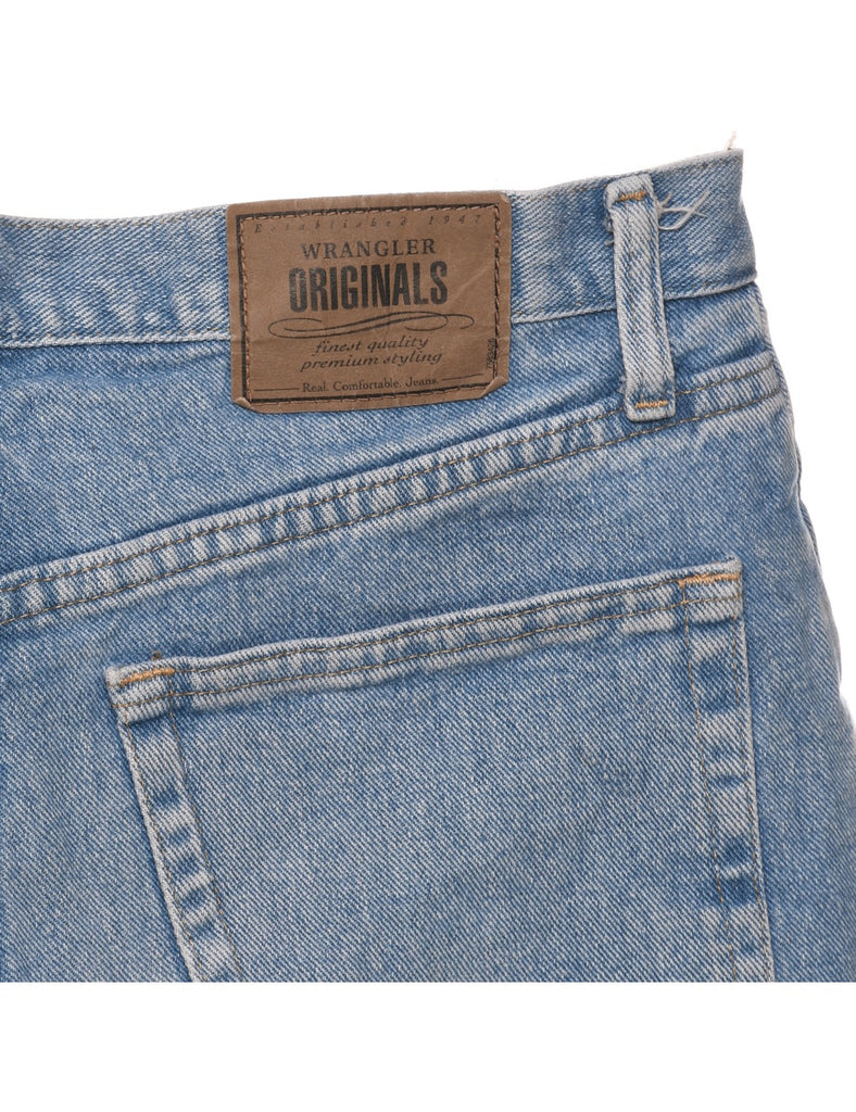 Light Wash Denim Shorts - W32 L9