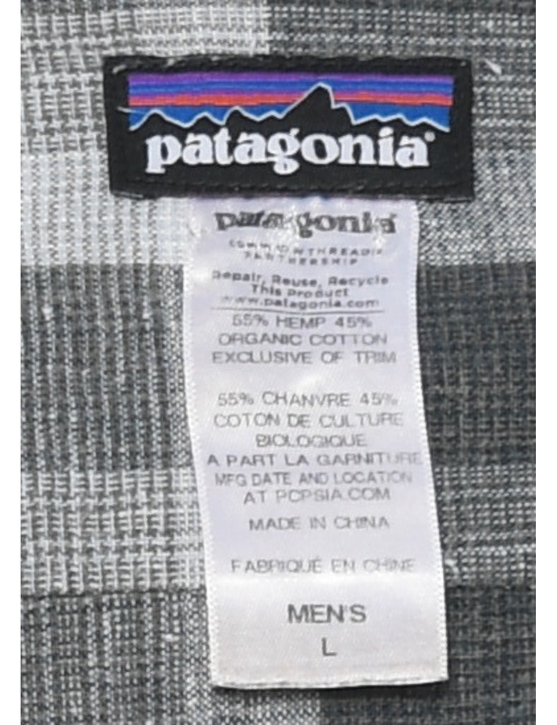 Patagonia Checked Shirt - L