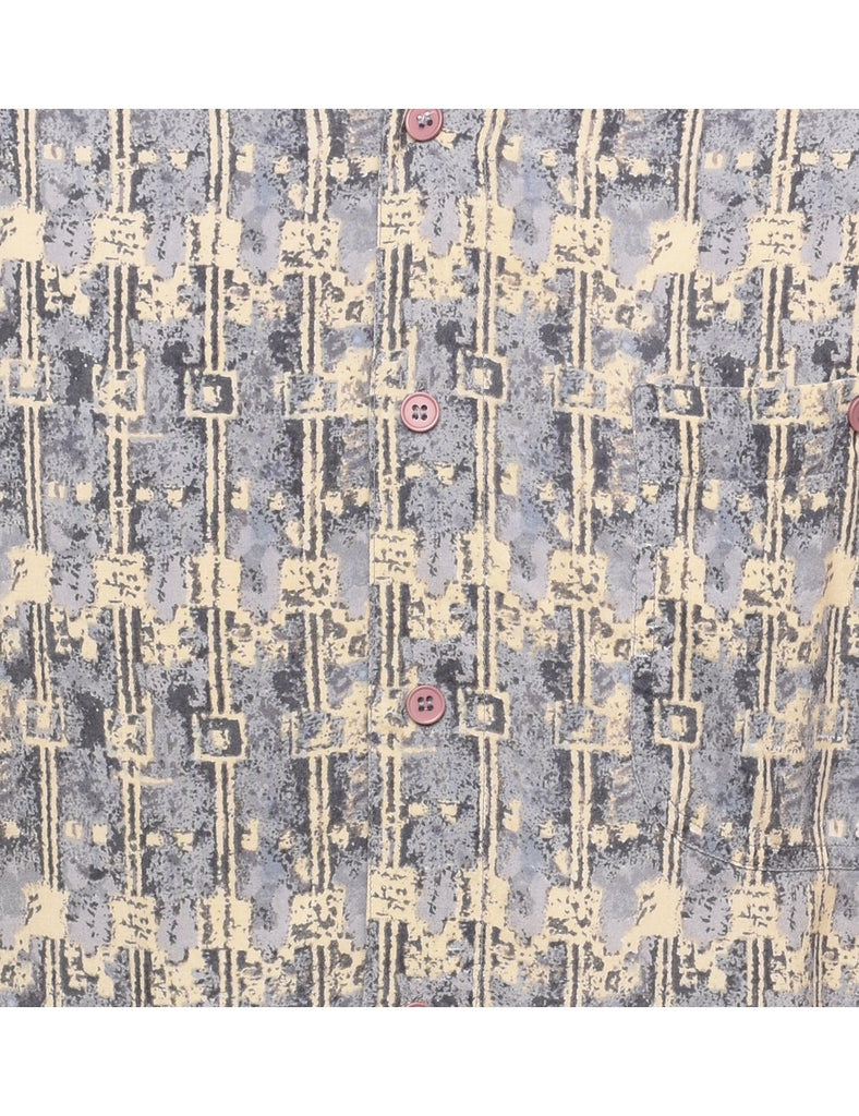 Short Sleeve Patterned Shirt - XL