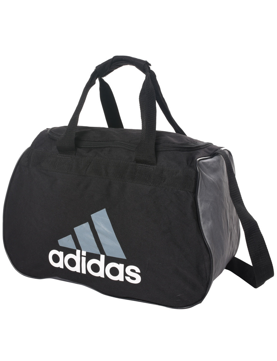 RetroRetroUnisex Adidas Adidas Travel Bag Black, L | Beyond Retro RetroRetroUnisex Adidas Adidas Travel Bag Black, L | Beyond Retro