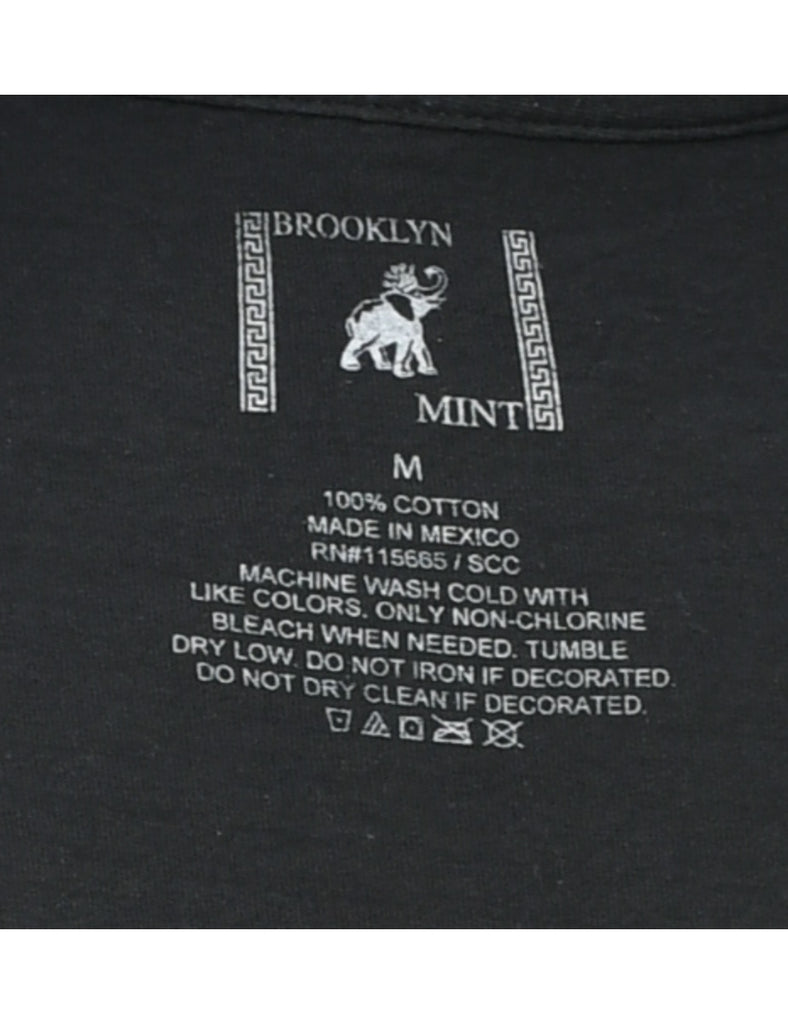 Black Printed T-shirt - M
