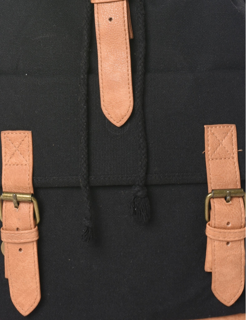 Black Satchel - M