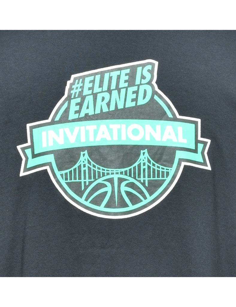 Invitational Printed T-shirt - L