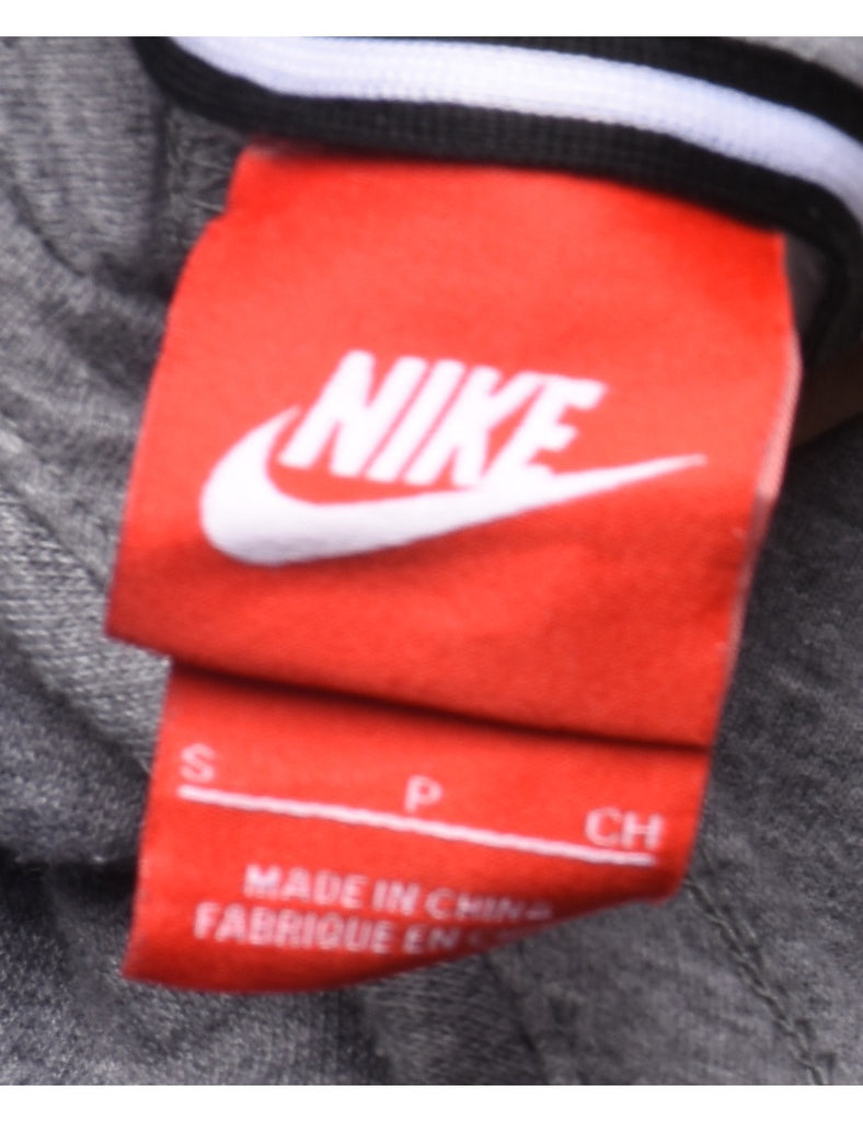 Nike Hooded Sweatshirt - S