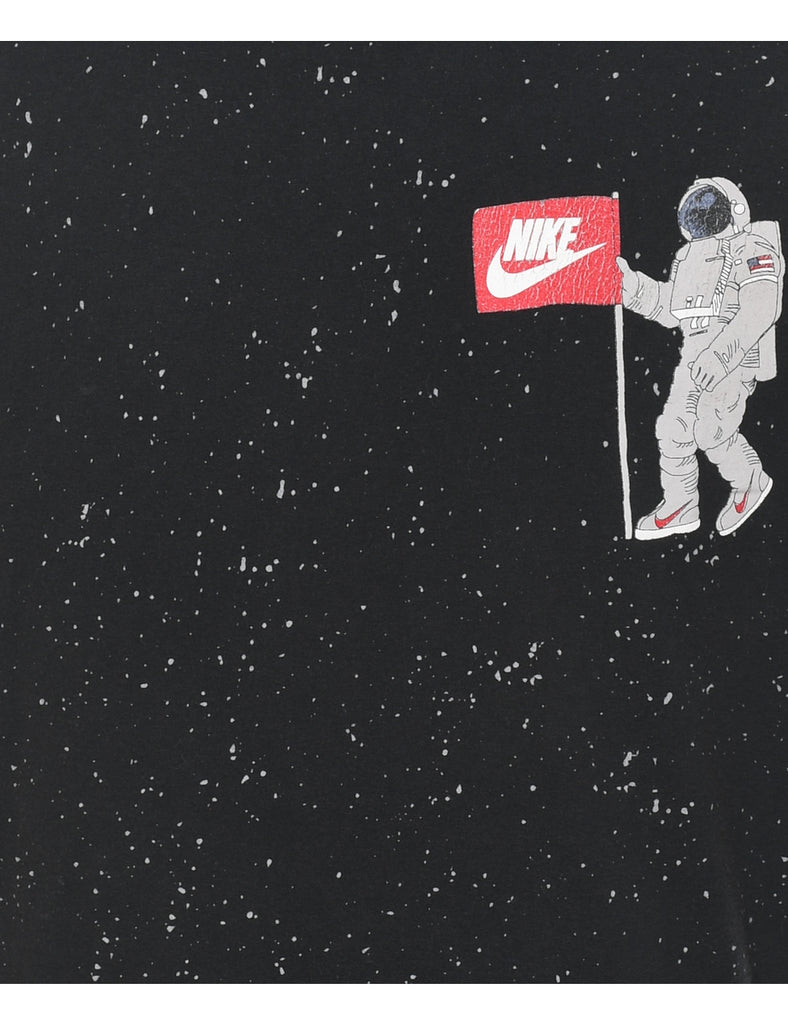 Nike Printed T-shirt - M