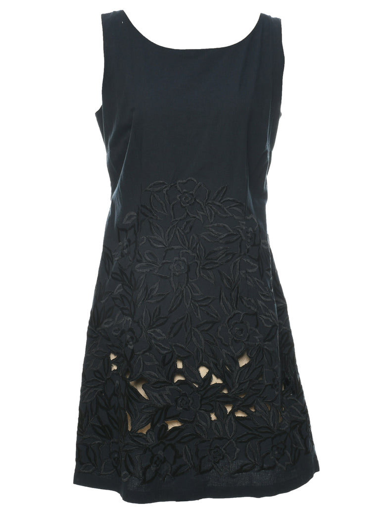 Black Dress - M