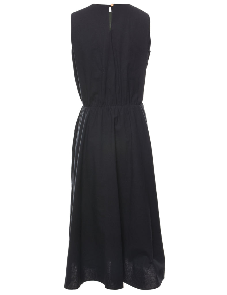 Black Dress - M