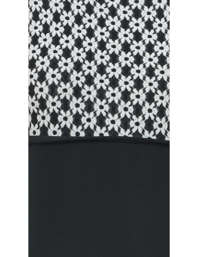 Black Dress - S