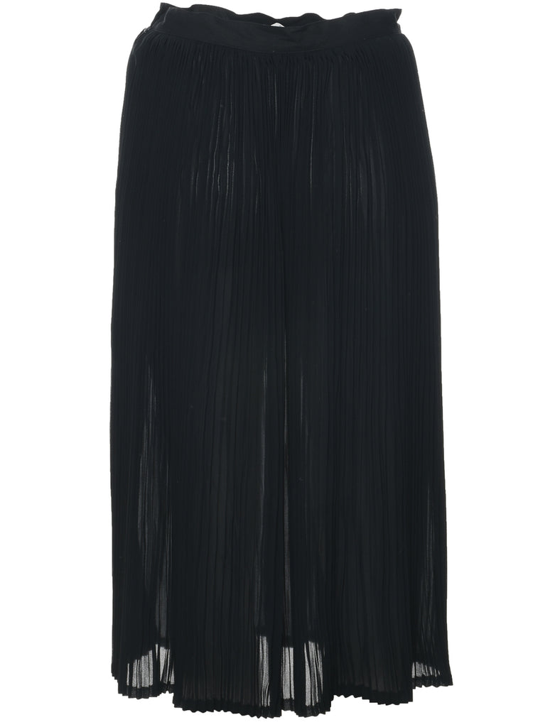 Black Pleated Skirt - M