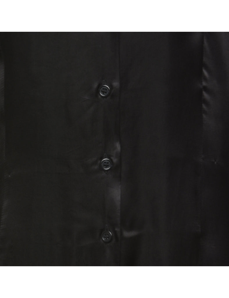 Black Shirt - M