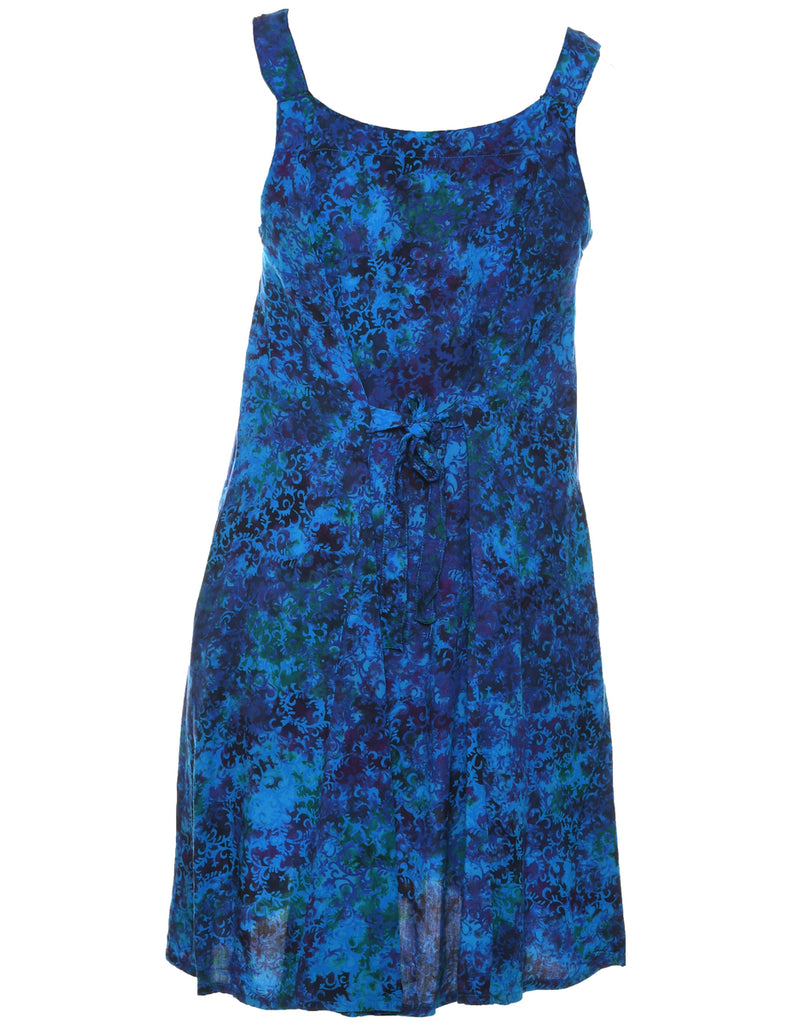 Classic Shift Dress - M