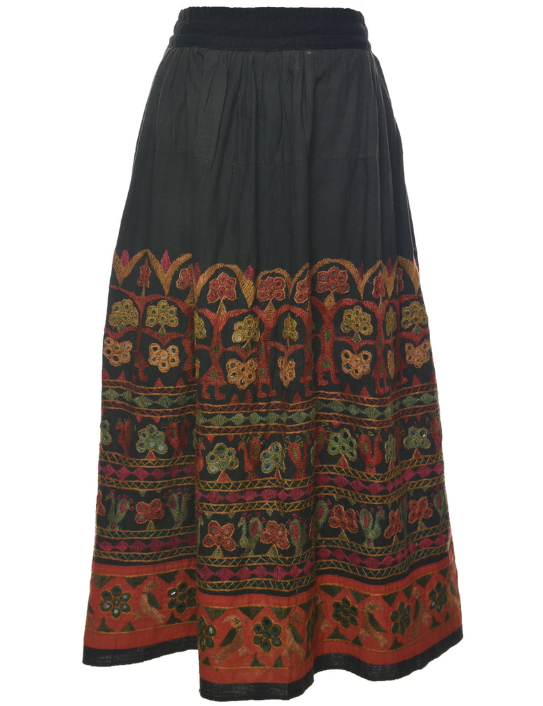Embroidered Pleated Skirt - M