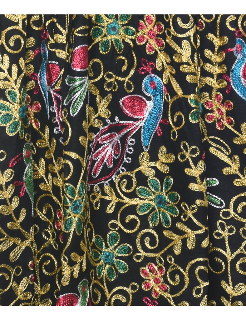 Embroidered Pleated Skirt - M