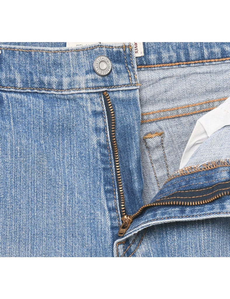 Light Wash Levi's 550's Fit Jeans - W31 L29