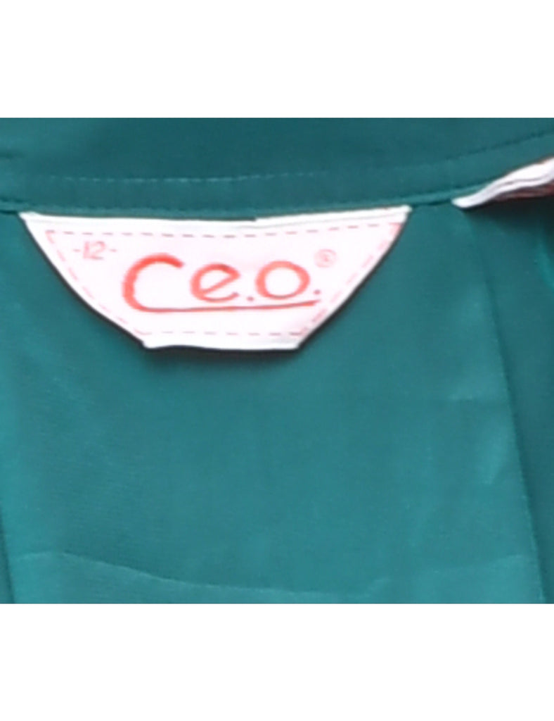 Long Sleeved Green Shirt - L