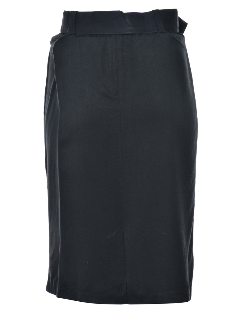 Pencil Shape Knee Length Skirt - S