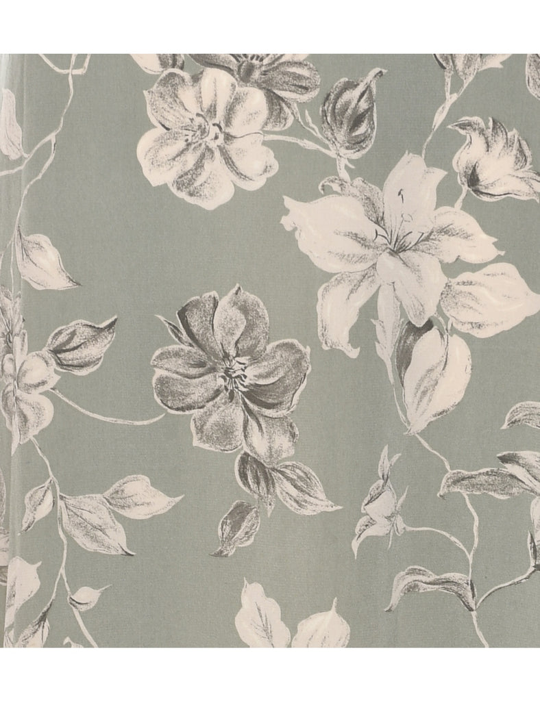 Silk Floral Pattern Maxi Skirt - M