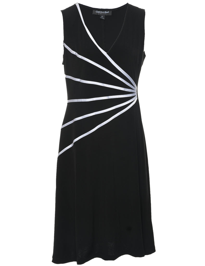 Sleeveless Black Dress - M