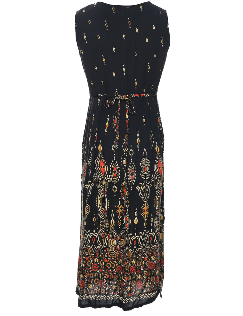 Sleeveless Black Dress - M