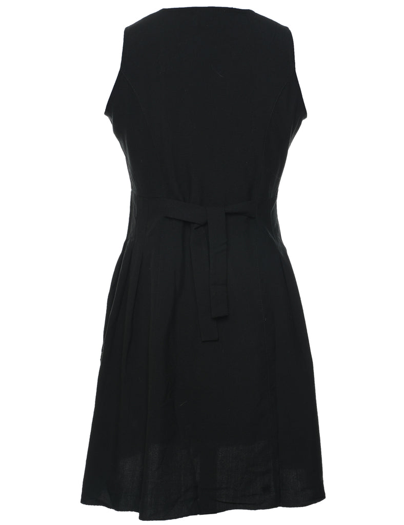 Sleeveless Black Dress - M