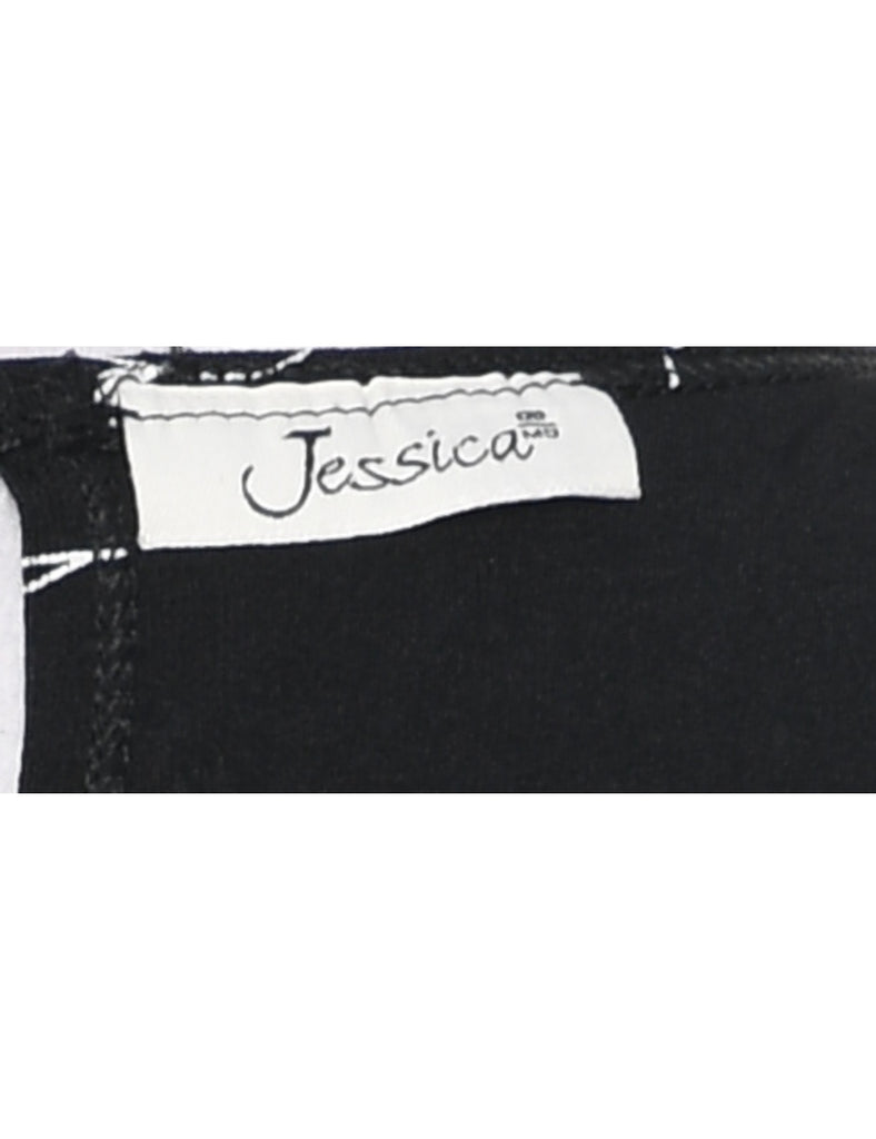 Sleeveless Black Dress - M