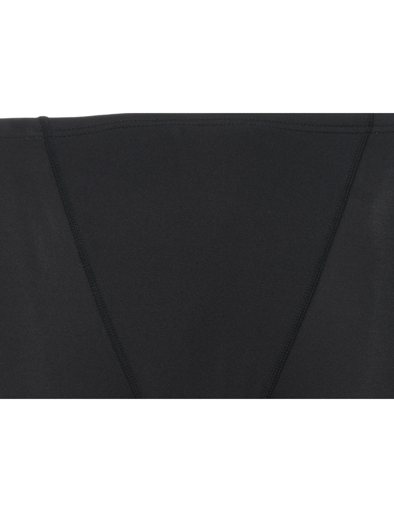 TYR Workout Shorts - W26 L11