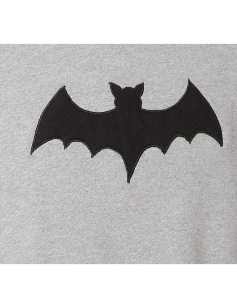 Label Bat Embroidered Sweatshirt - Sweatshirts - Beyond Retro