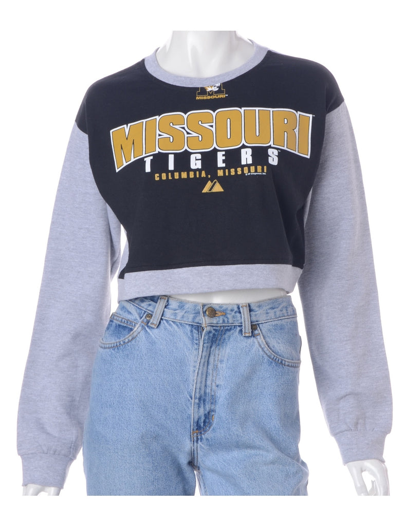 Beyond Retro Label Label Caroline Cropped Sports T-shirt Front Sweatshirt
