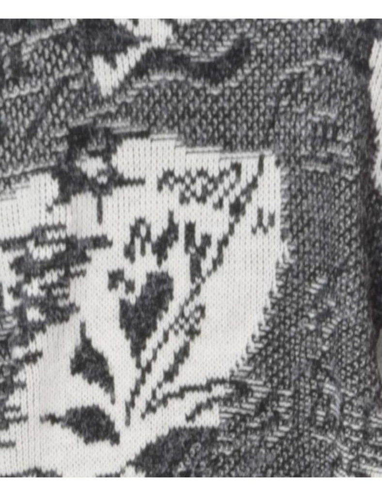 Beyond Retro Label Label Graphic Pattern Cropped Jumper
