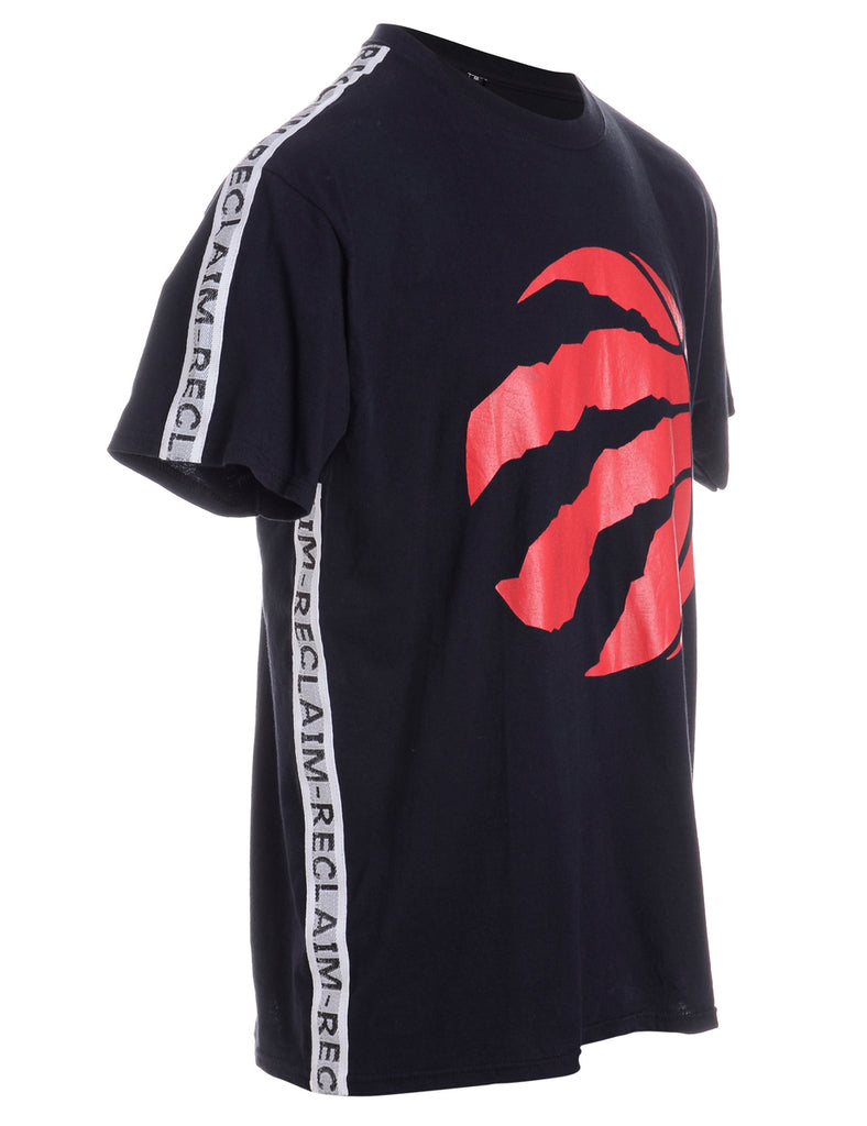 Beyond Retro Label Label Kourt Side Tape T-Shirt