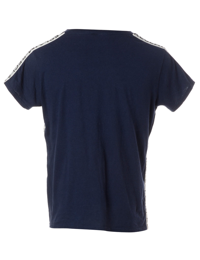 Beyond Retro Label Label Kourt Side Tape T-Shirt