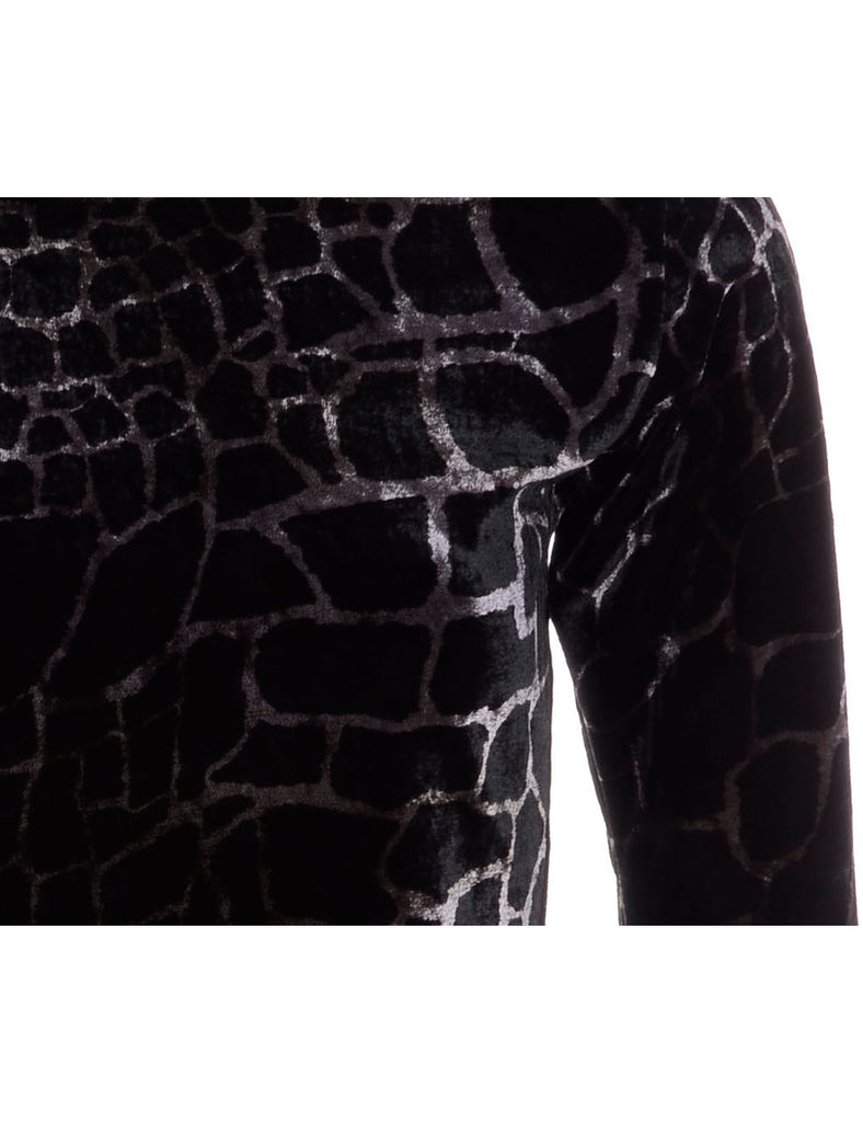 Beyond Retro Label Label Low Back Velvet Top