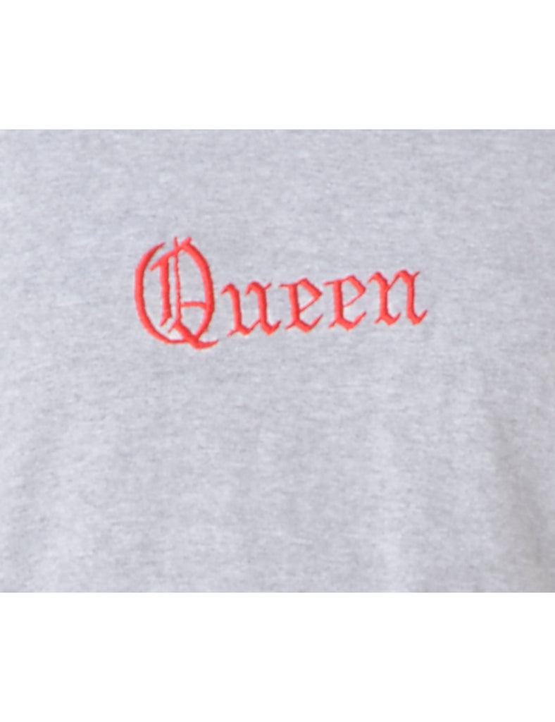 Beyond Retro Label Label Queen Crop T-shirt