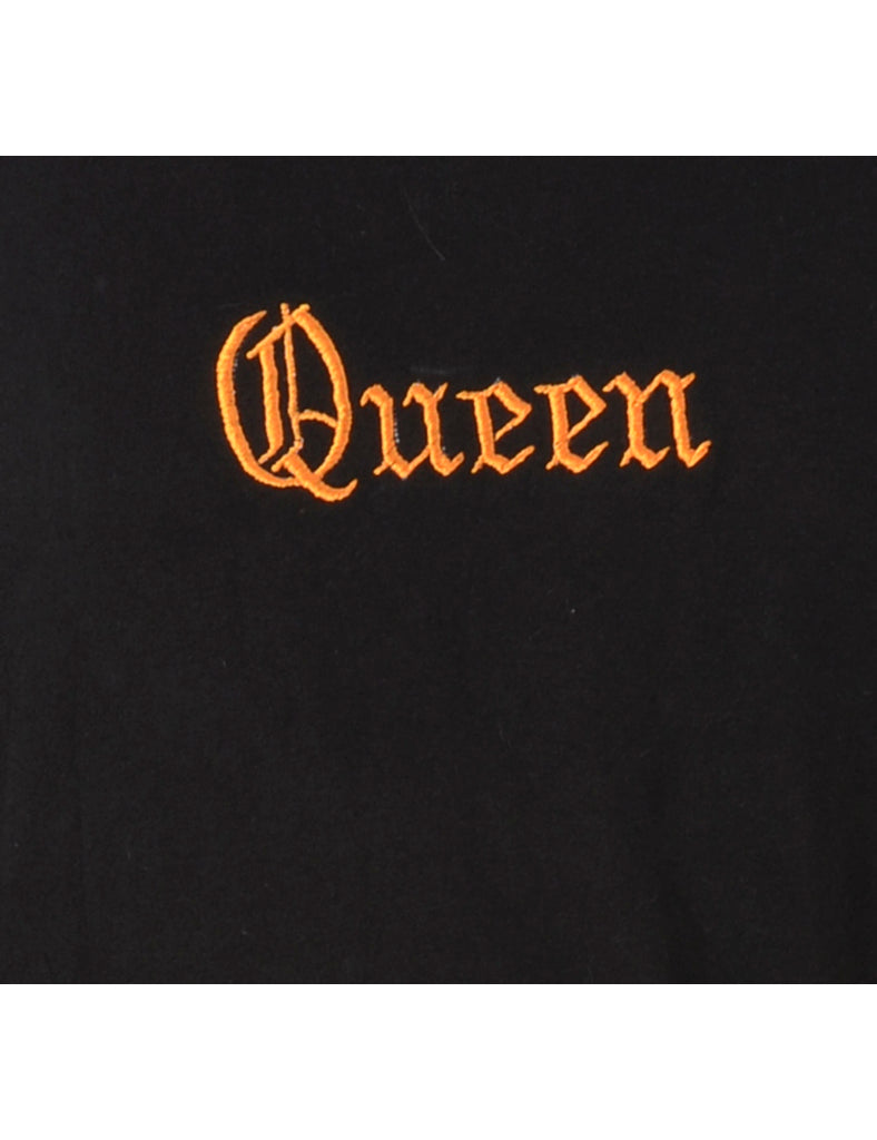 Beyond Retro Label Label Queen Crop T-shirt