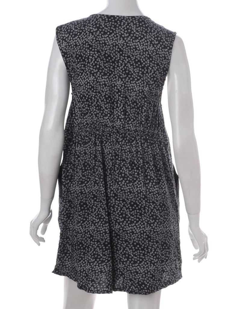 Beyond Retro Label Label Shortened Sleeveless Playsuit