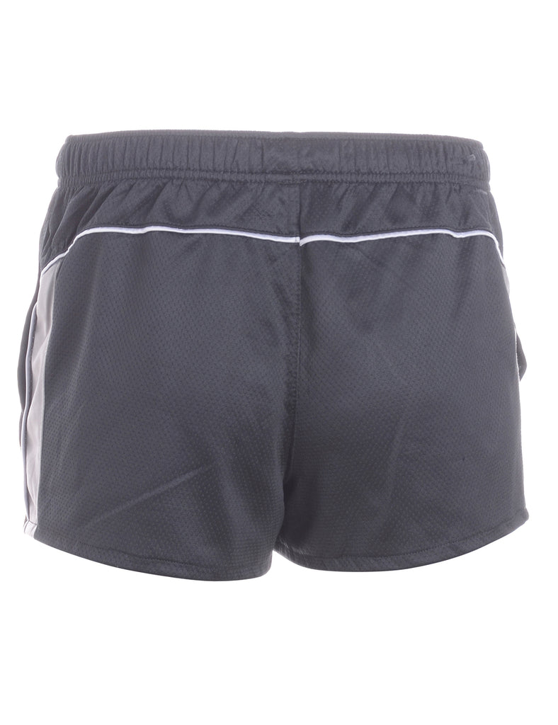 Beyond Retro Label Label Upcycled Louise Sport Shorts